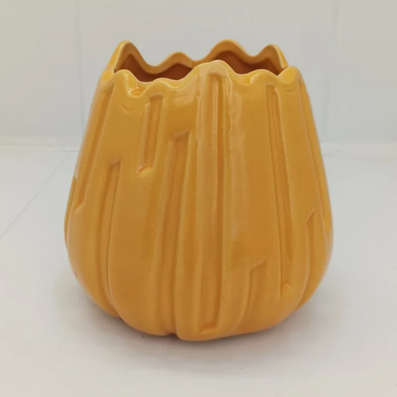 Vas decorativ ceramică formă lalea, Galben - imagine 1