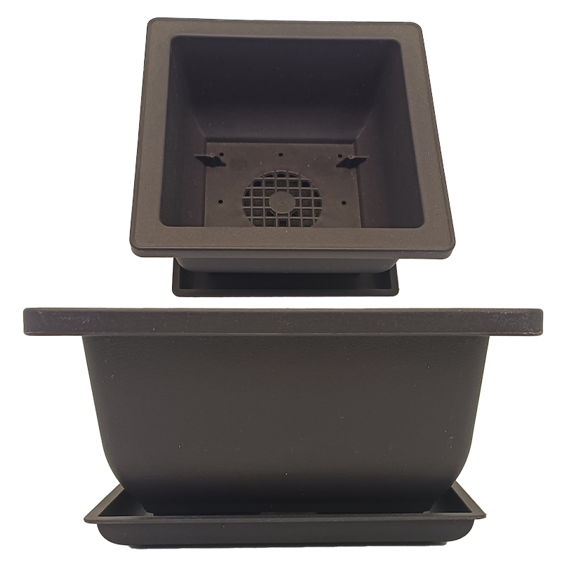 Ghivece pentru interior și jardiniere.